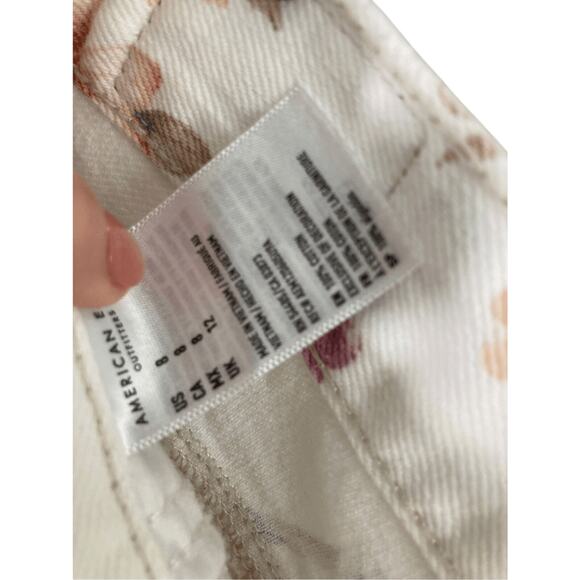 American Eagle Modest SZ 8 Mom Tumblr Floral Core Bloom Fairy Jeans - Picture 5 of 7